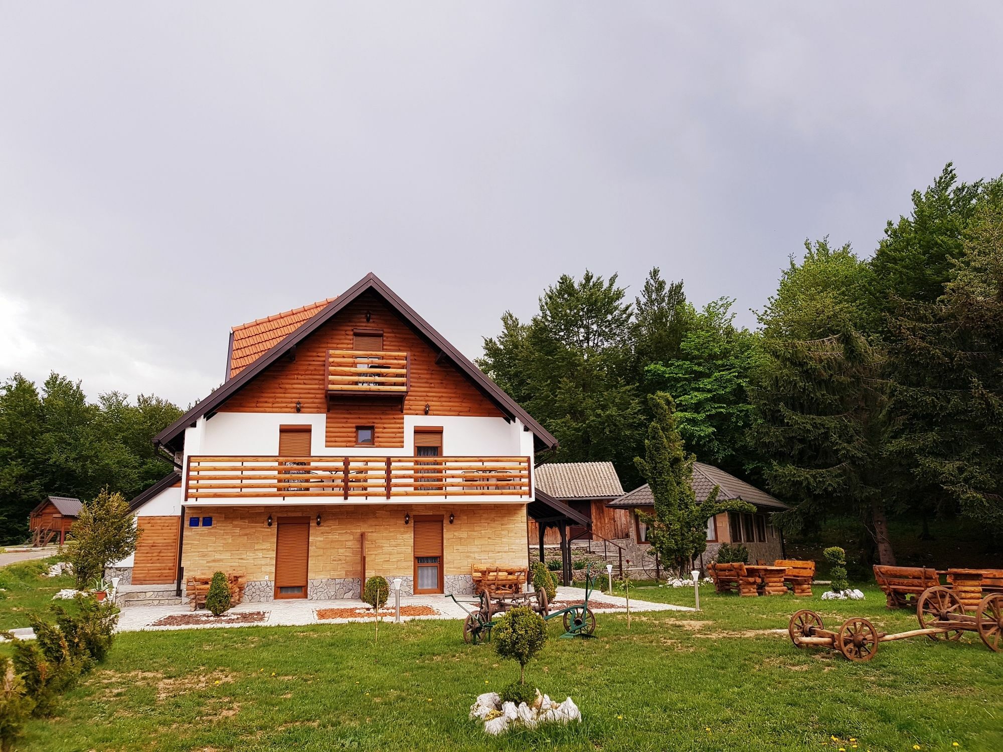 Guesthouse Green Valley Plitvička Jezera Exterior foto